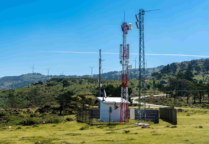telecommunication-and-telephone-antenna-in-green-l-2025-03-10-13-25-00-utc